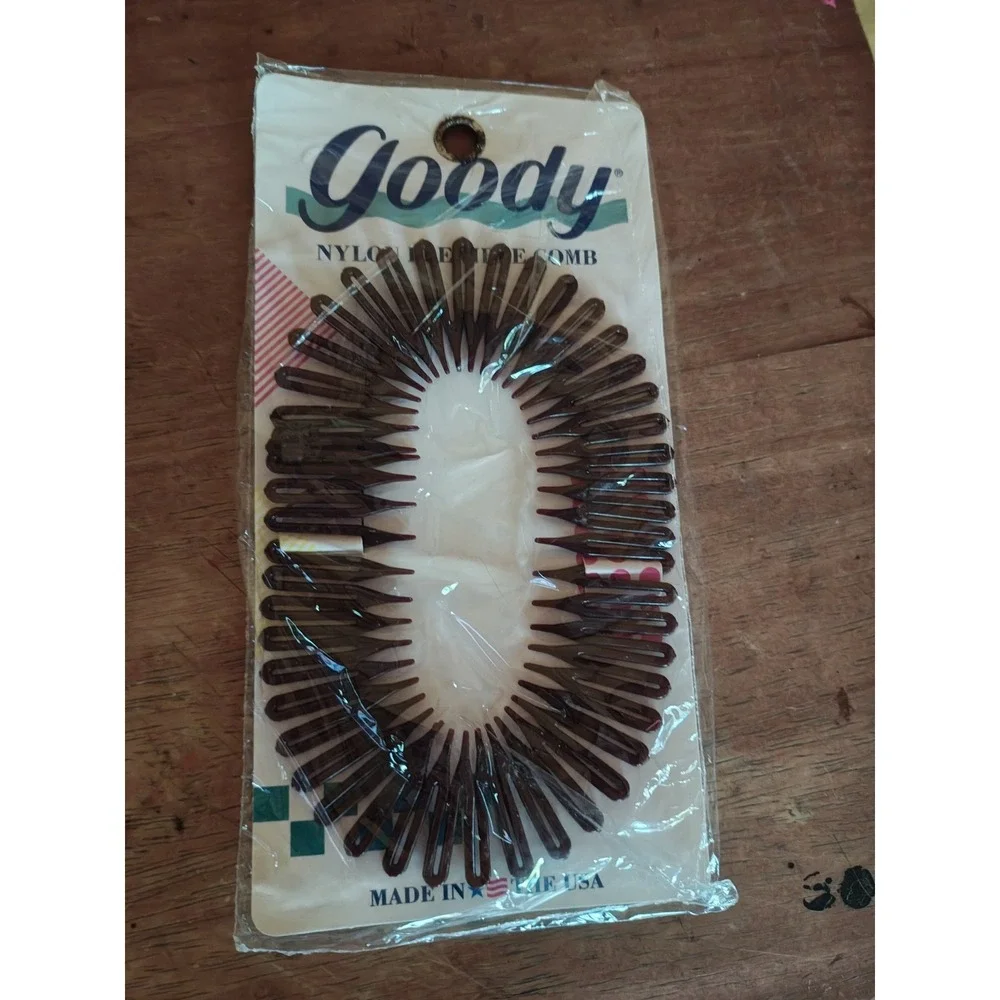 Lot of 5 Sealed Vintage 80s Goody Adjustable Nylon Flexible Hair Comb 1059 Brown - Picture 2 of 5